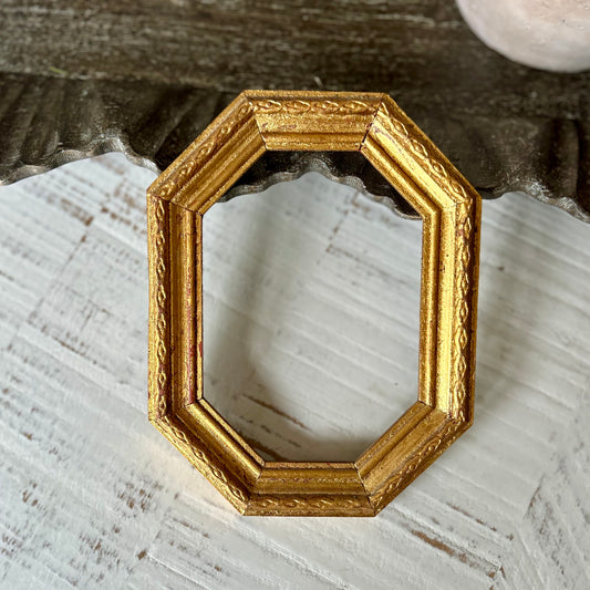 Italian Gilt Octagonal Frame