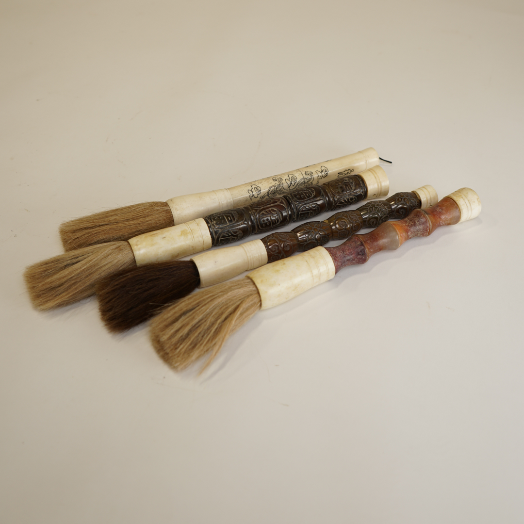 Henri Vintage Brushes