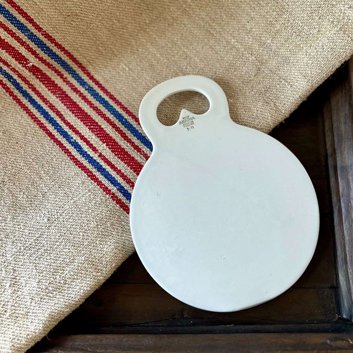 Vintage Simple White Onion Board by Arabia Finland