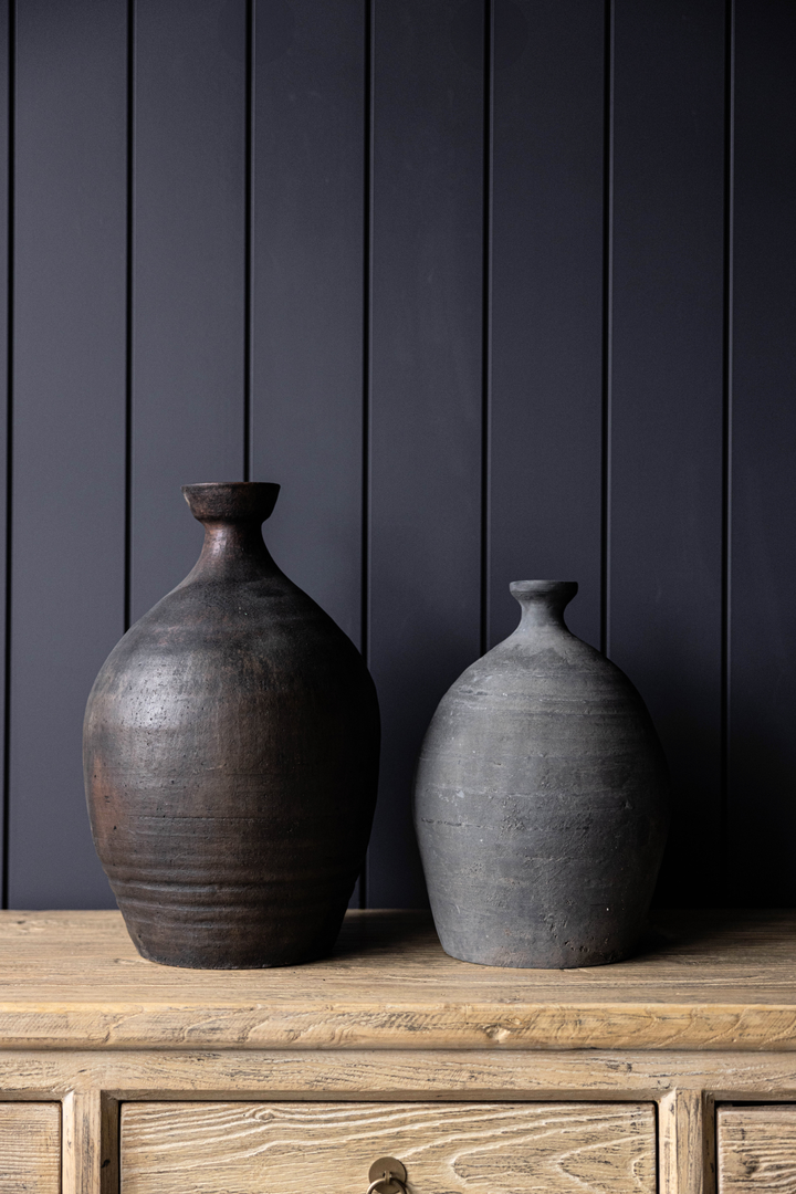 Atelier Vintage Found Black Greys Vase