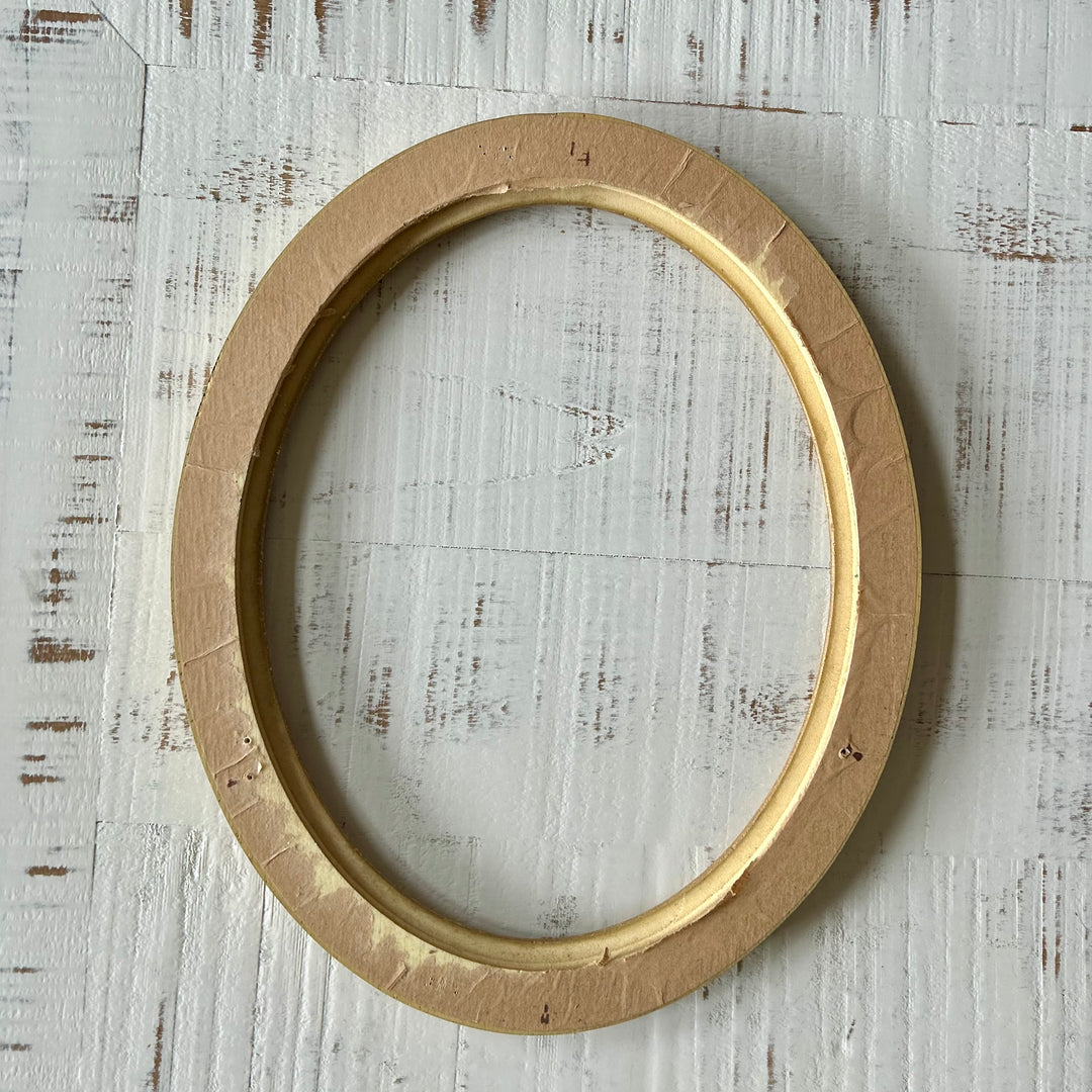 Vintage ornate oval frame