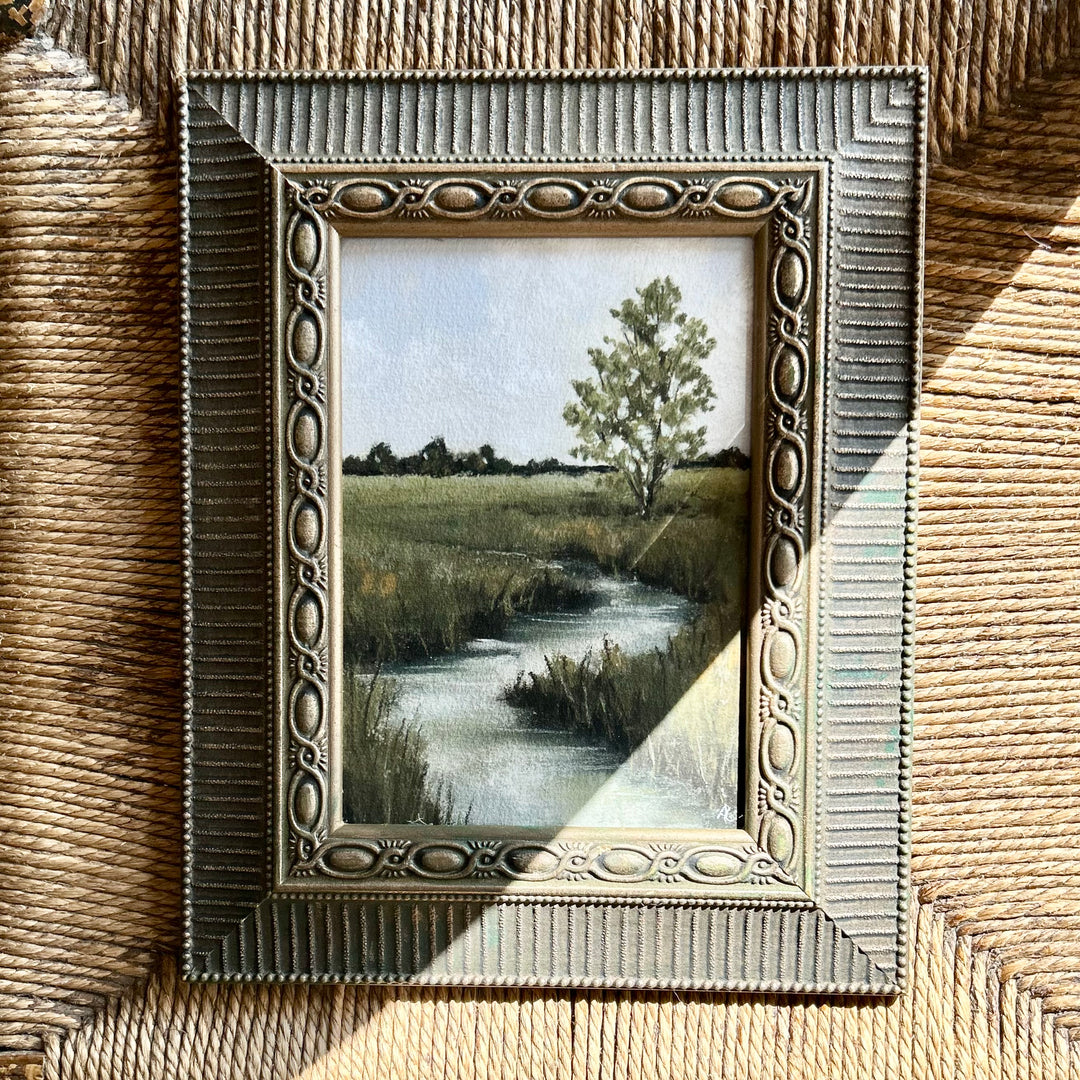 Quiet bend in french vintage frame