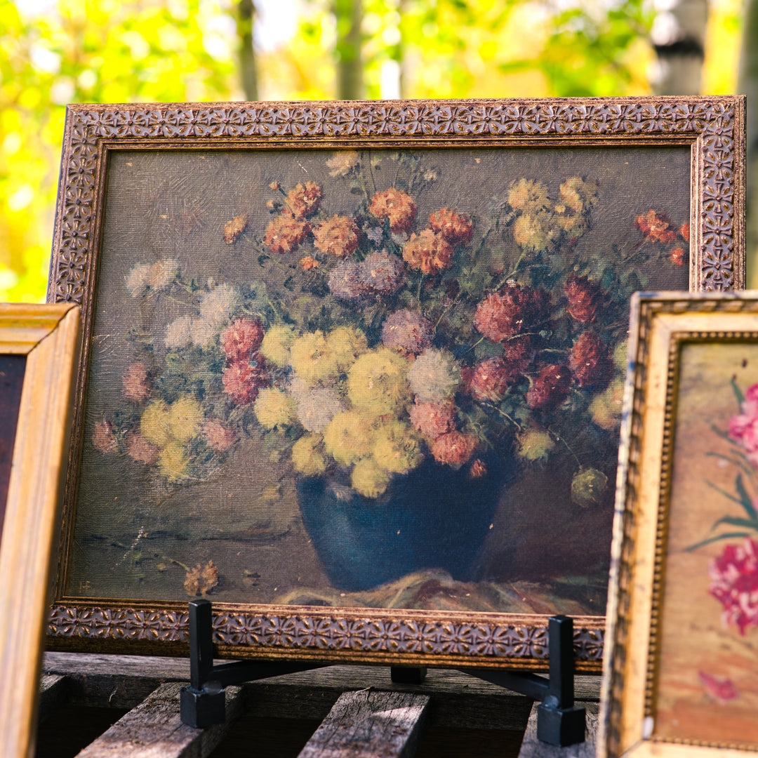Vintage still life print in gilt frame
