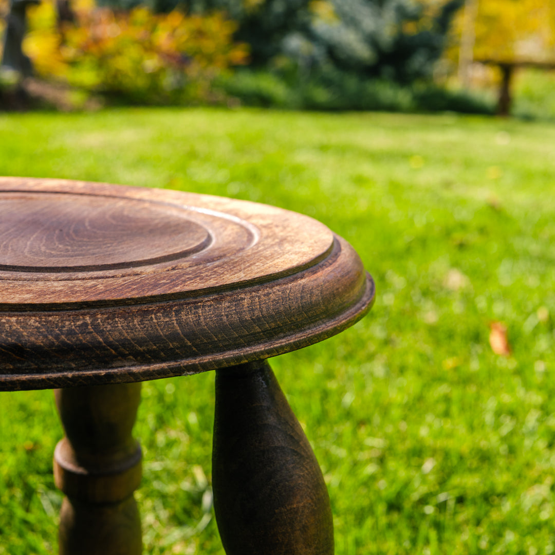 French milking stool
