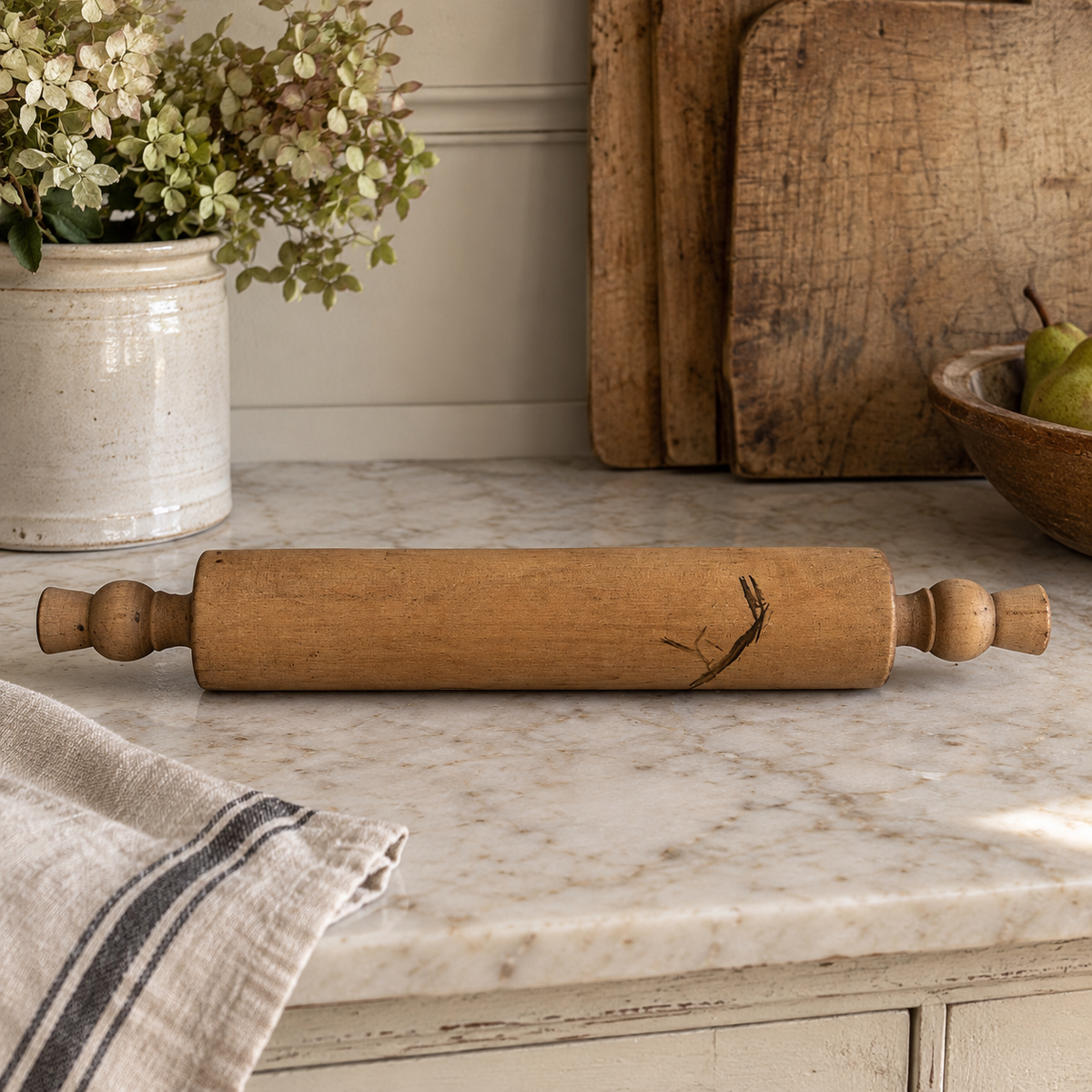 Vintage English Wooden Rolling Pin – 15”
