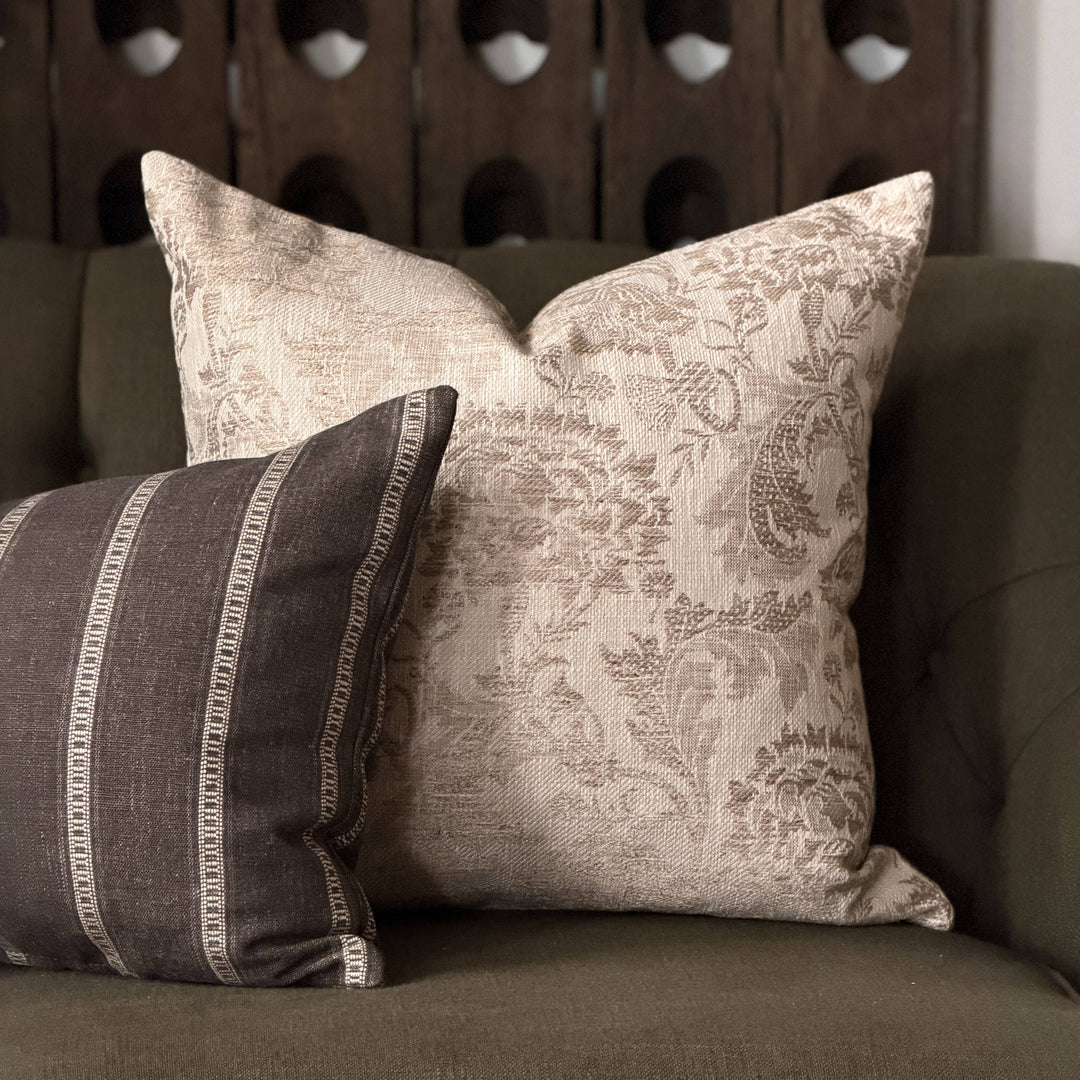 Charlotte | Beige natural woven floral pillow