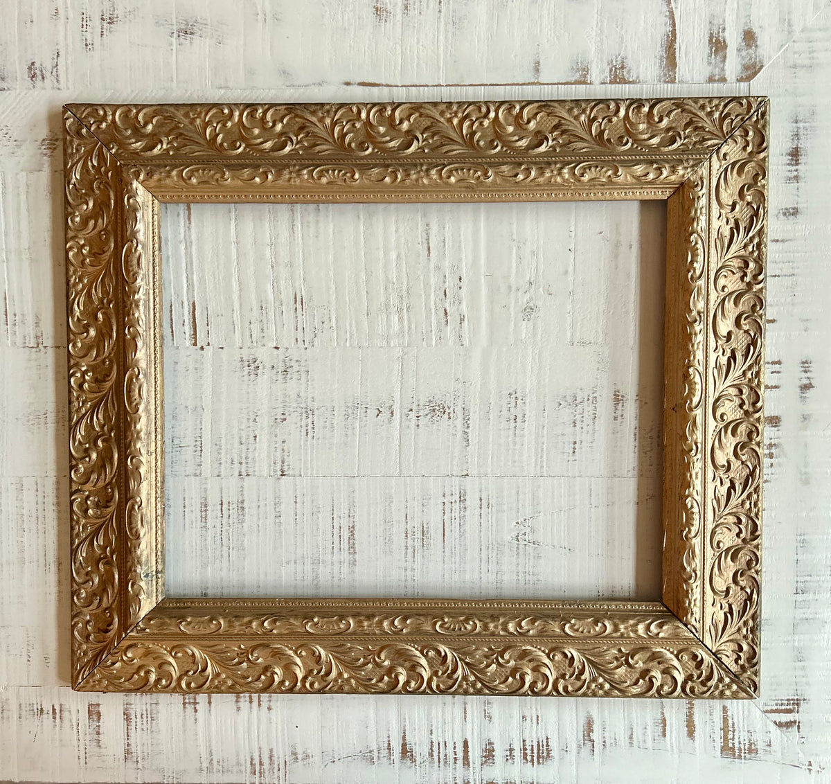 Antique large gold frame – Annie's Alcove