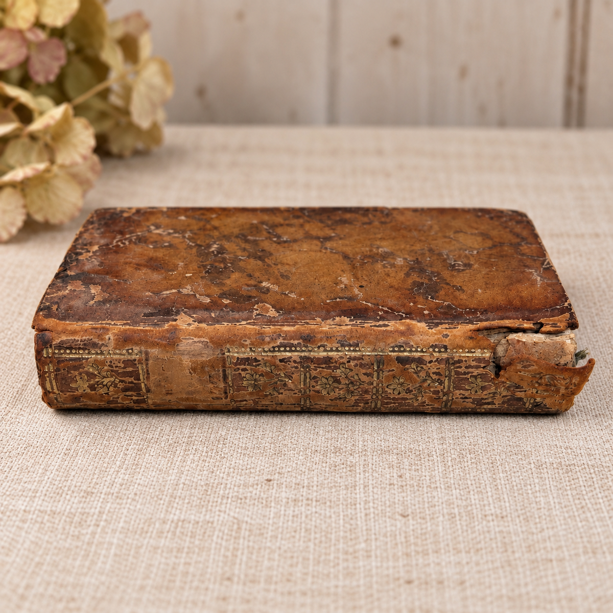 Antique French Theatre Almanac, 1778