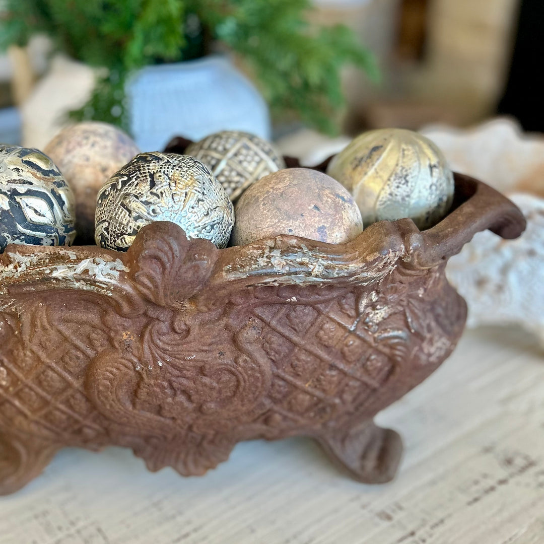 French cast-iron jardiniere 19th-century