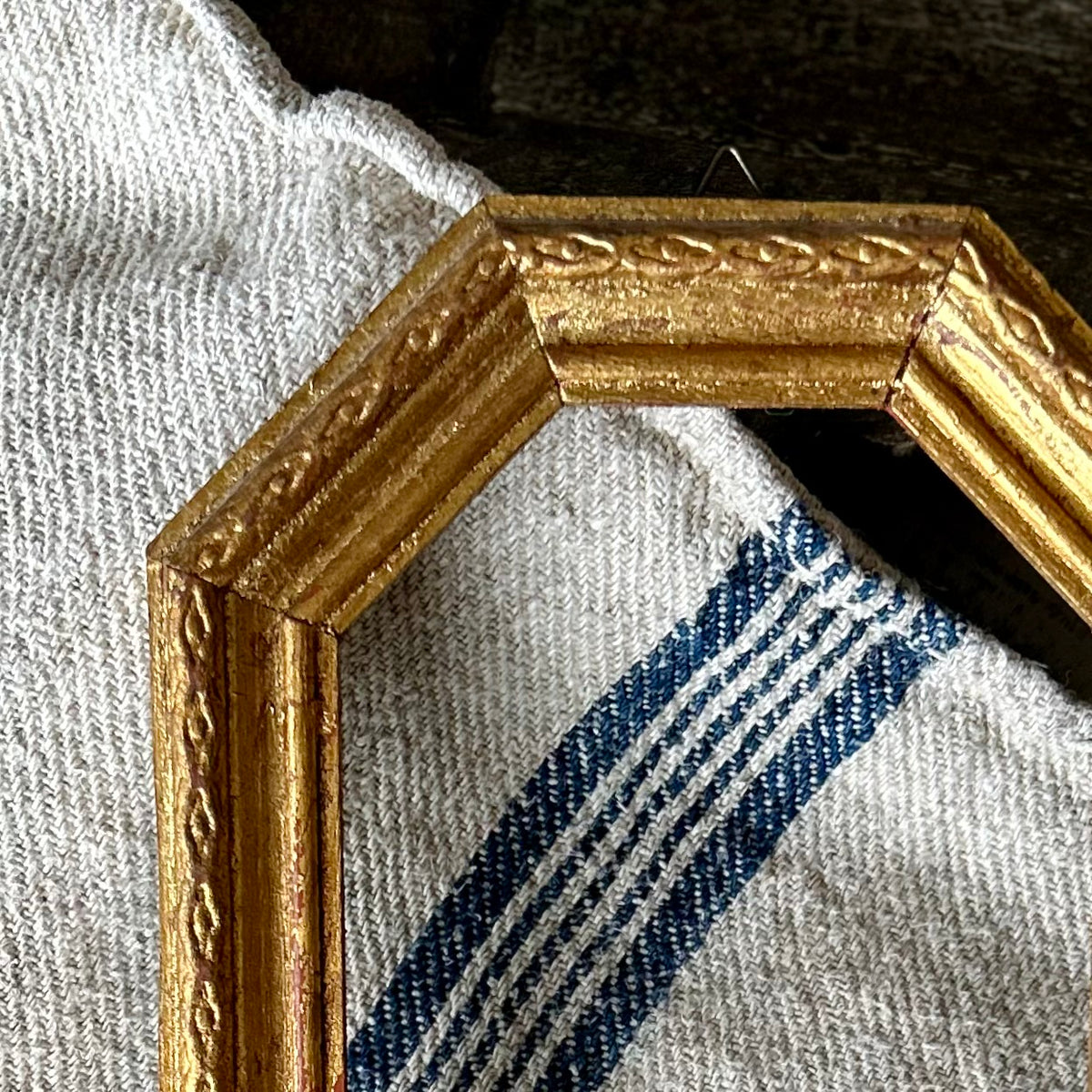 Italian Gilt Octagonal Frame