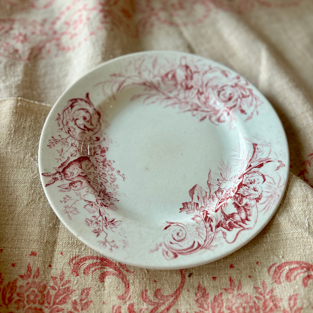 Antique French Lunéville “Chassé” Transferware Plate – Lion, Hare & Pheasant Motif in Deep Rose