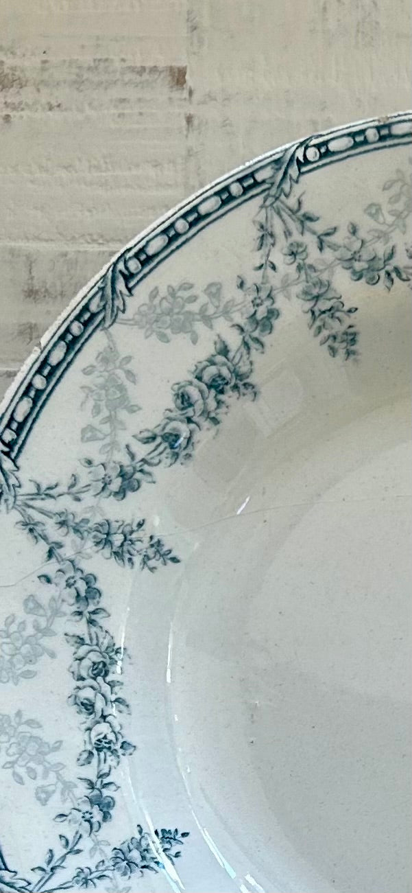 Antique French Faïence Soup Plate – Service Mignon by Labrador (9.5”)