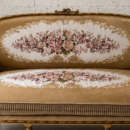 Circa 1950 Louis XVI Revival Canapé