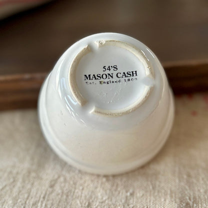 Petite Mason Cash Ironstone Bowl