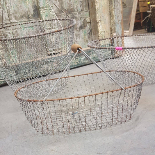 Vintage french Egg basket