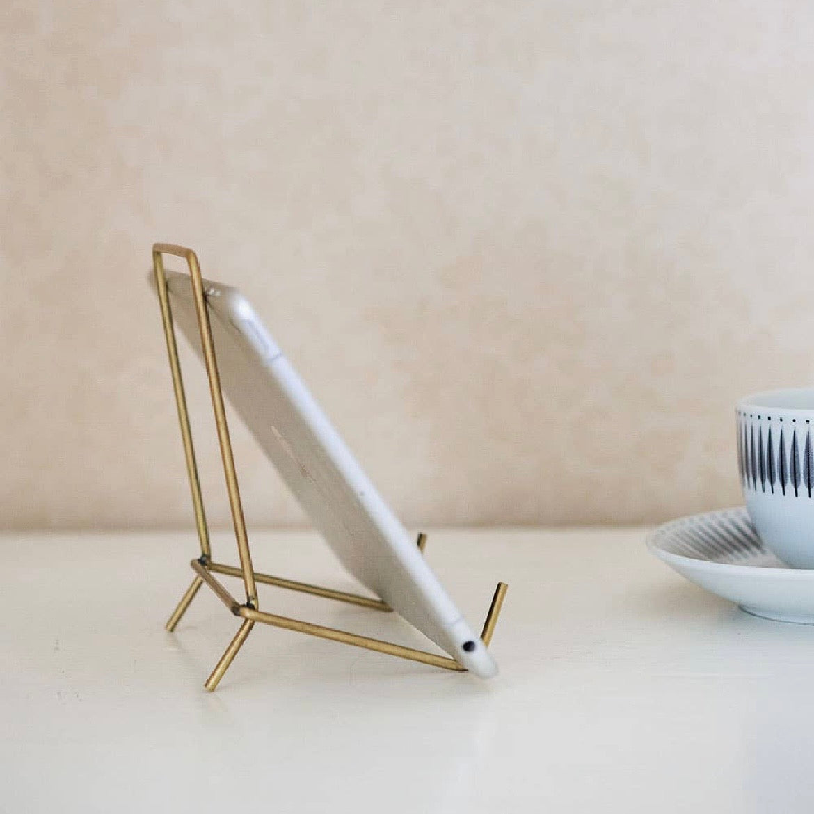 Brass Stand - medium