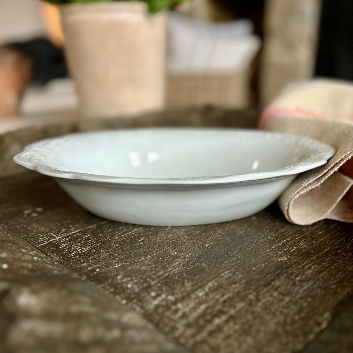 Antique Ironstone Serving Dish – J. & G. Meakin, England