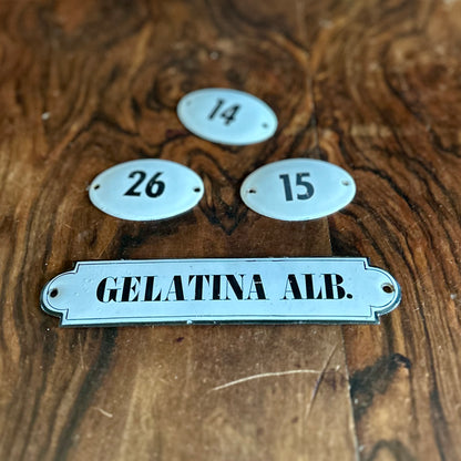 Antique French Apothecary Enamel Label – “Gelatina Alb.”