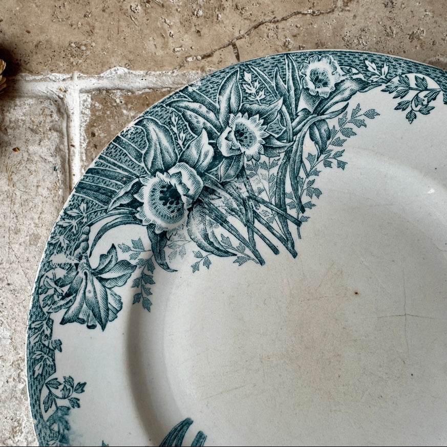 Antique French Narcisses Plate – Lebacqz & Bouchart, St Amand