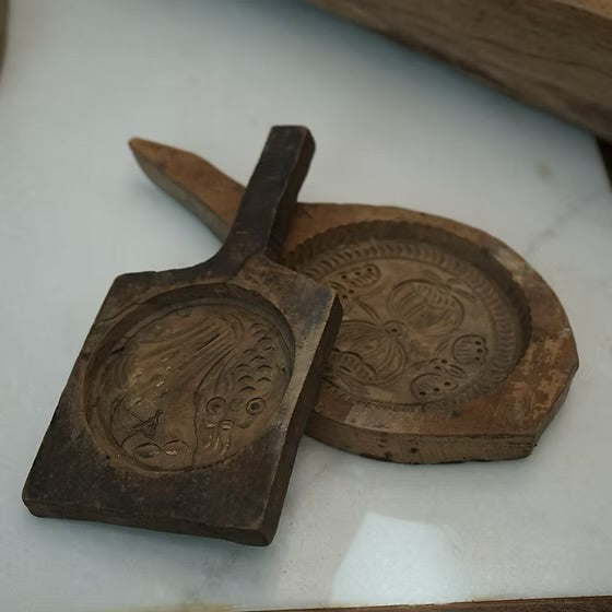 Julia Vintage Biscuit Mold