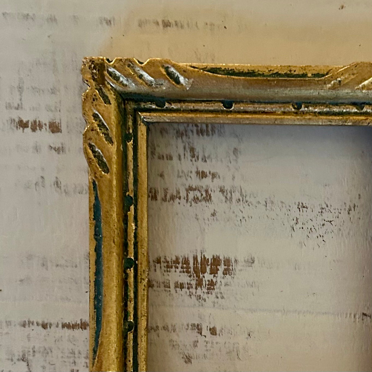 Petite Gilt Vintage Frame with Carved Twist Detail