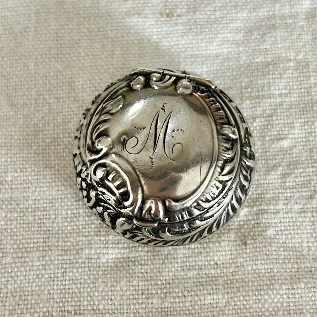 Victorian Sterling Silver Vinaigrette / Pill Box