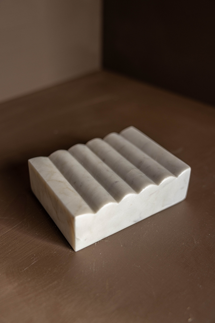 White Scalloped Marble Soap Dish