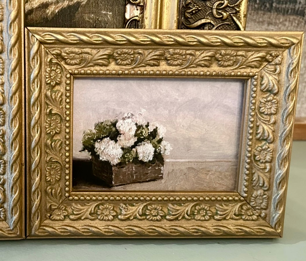 Miniature floral set