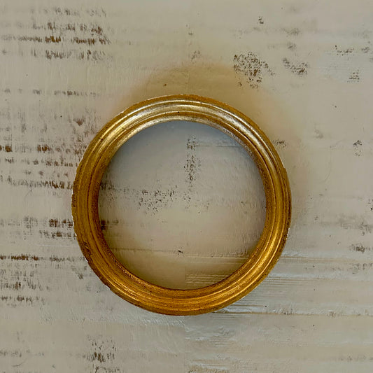 Vintage gilt round frames