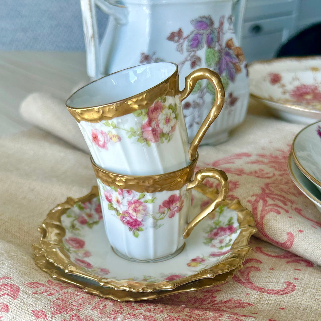 Antique Limoges Demitasse / Espresso
Cups and Saucers, Set of 4
c. 1890s