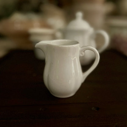 Vintage Dudson fine china creamer