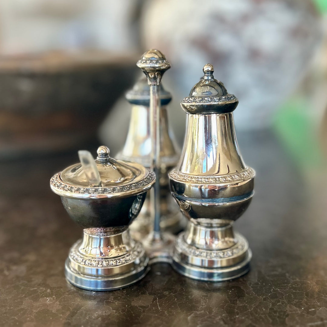 Vintage Ianthe silverplate condiment set