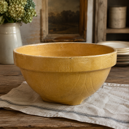Large Vintage Yellowware Mixing Bowl – 11”