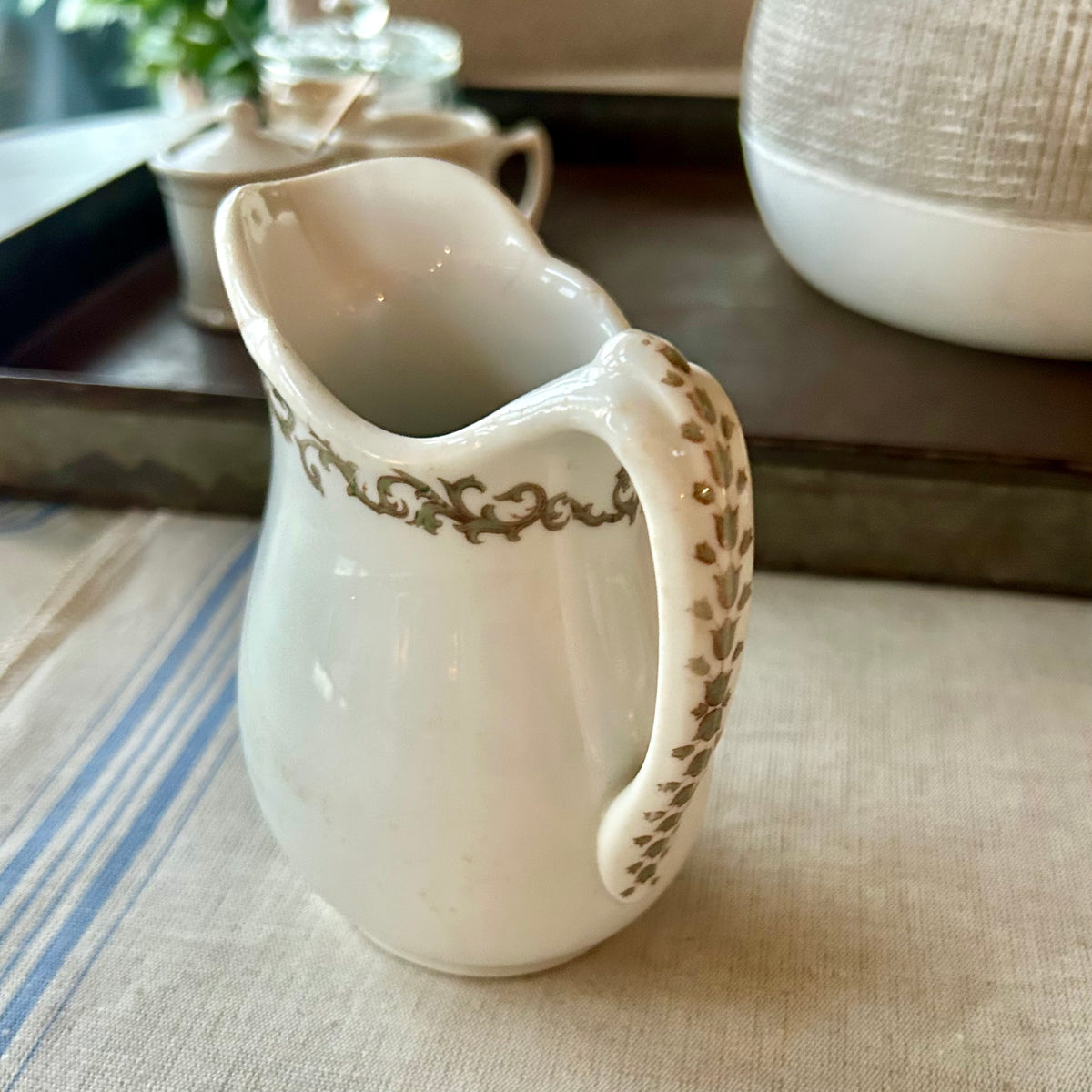 Edwardian Gold-Scroll Syracuse Creamer