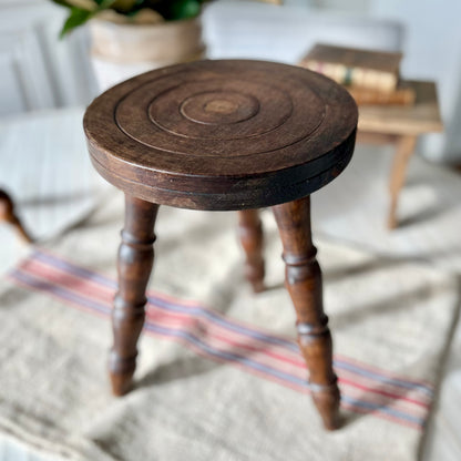 Early 20th Century Primitive Milking Stool (circa 1900–1930)