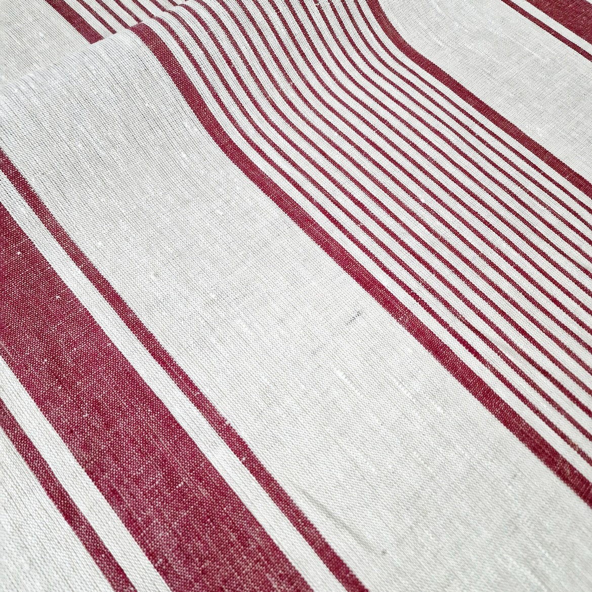 Heavy weight linen fabric - red stripes