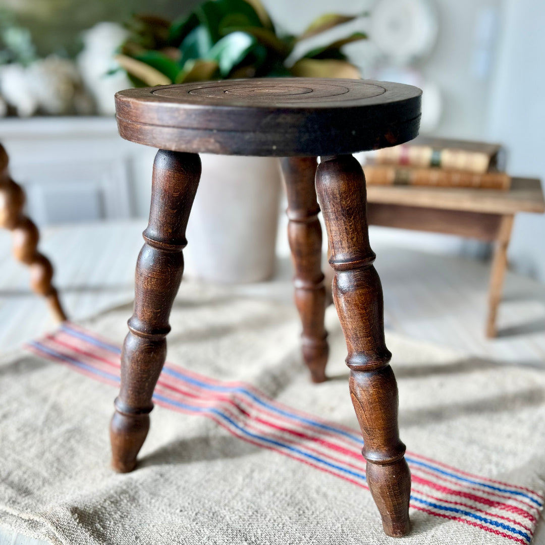 Early 20th Century Primitive Milking Stool (circa 1900–1930)