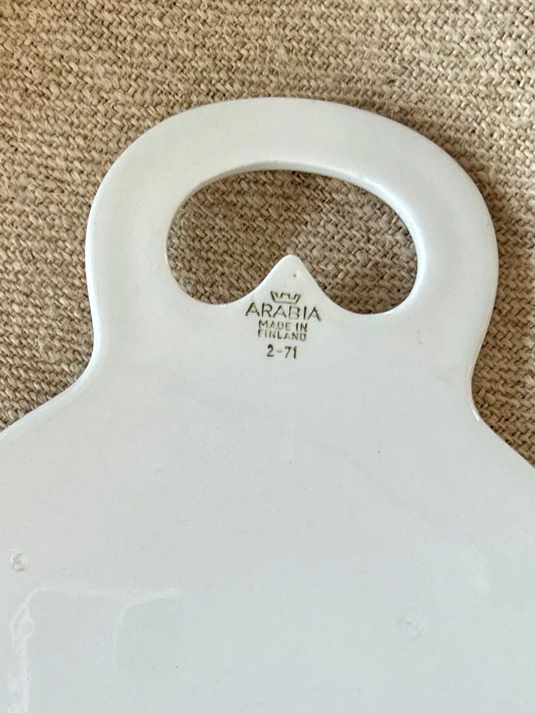 Vintage Simple White Onion Board by Arabia Finland