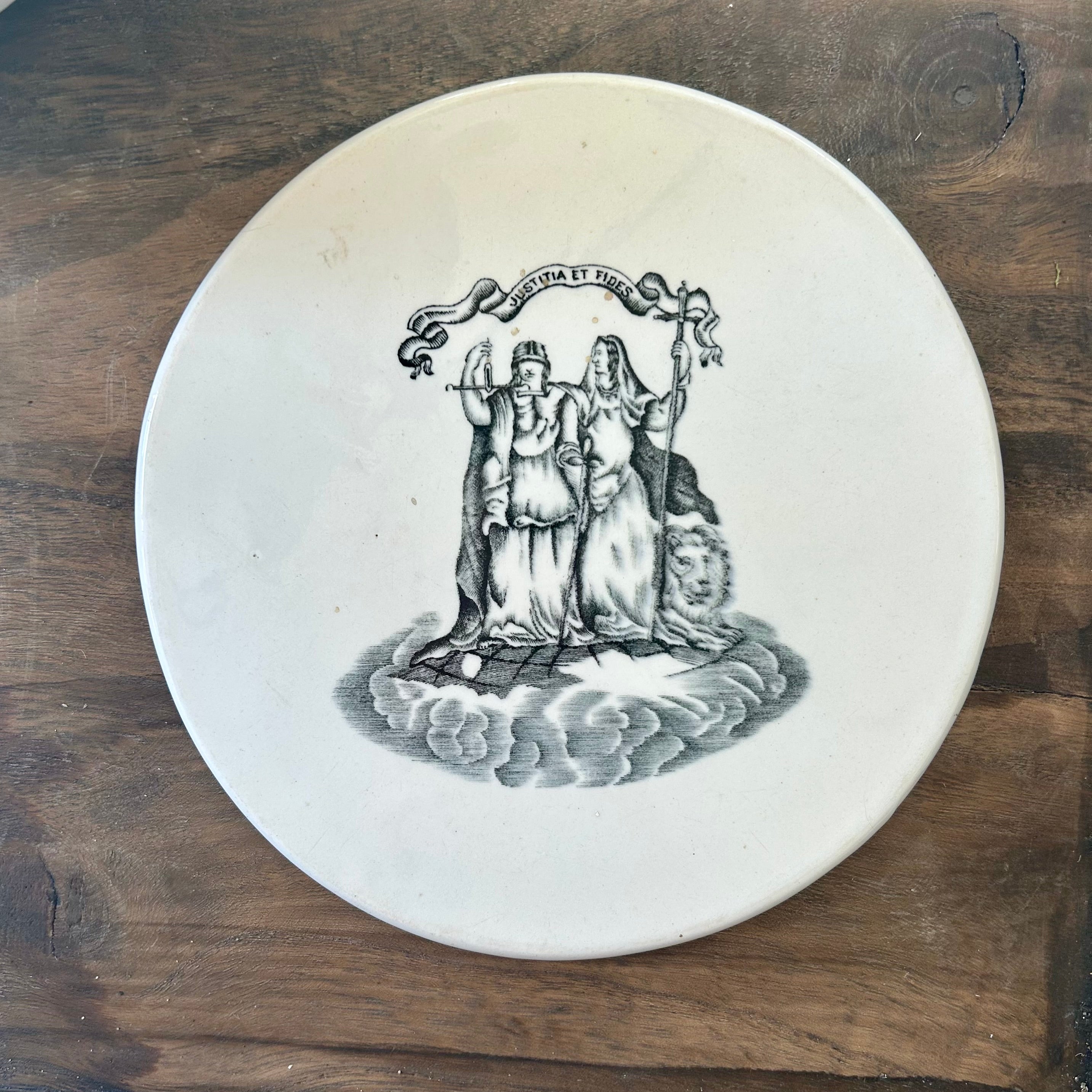 19th-Century motto plate-justitia et fides