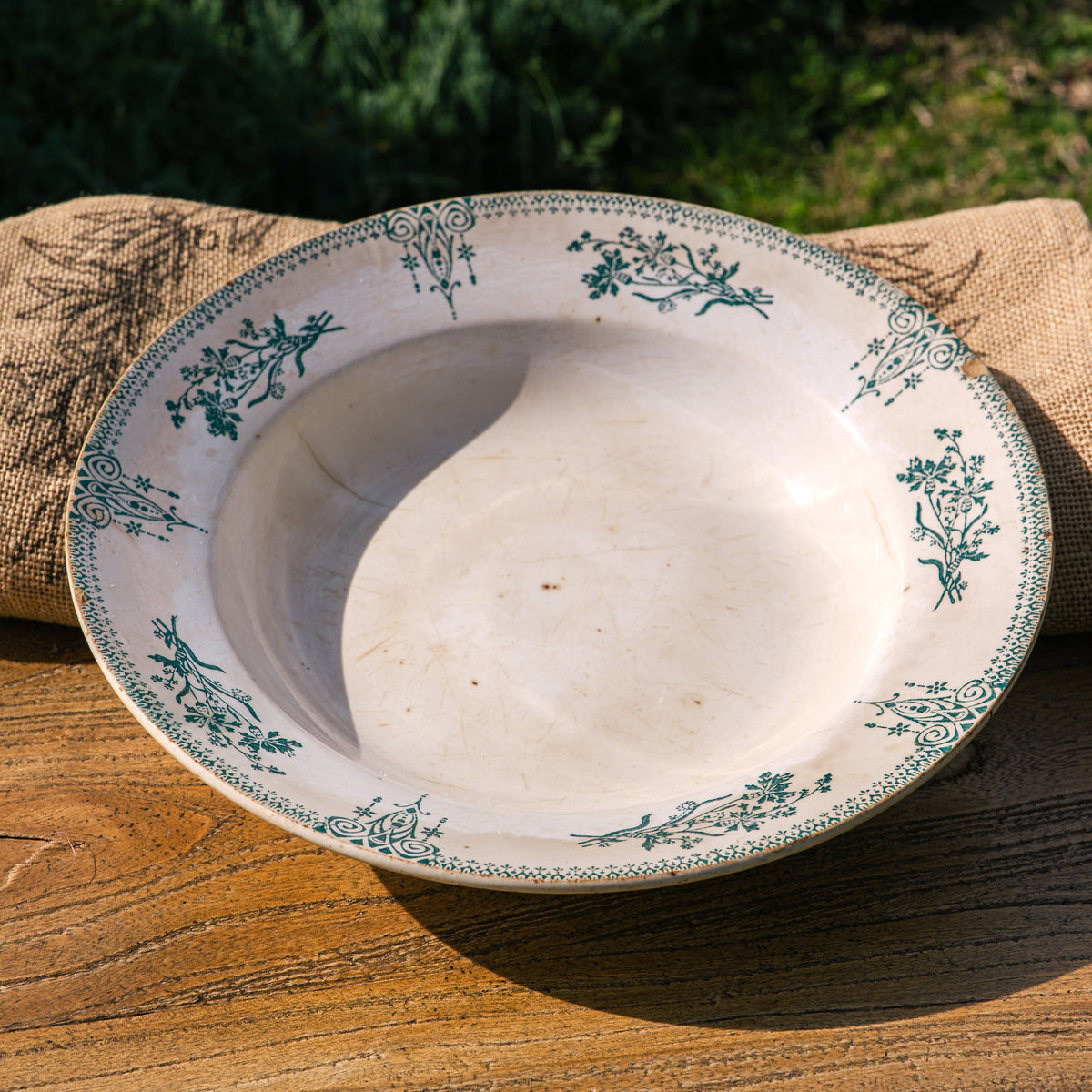Antique French faïence serving bowl