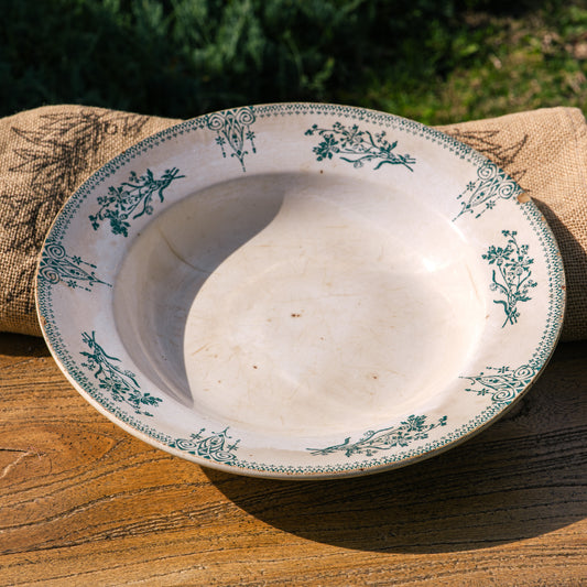 Antique French faïence serving bowl