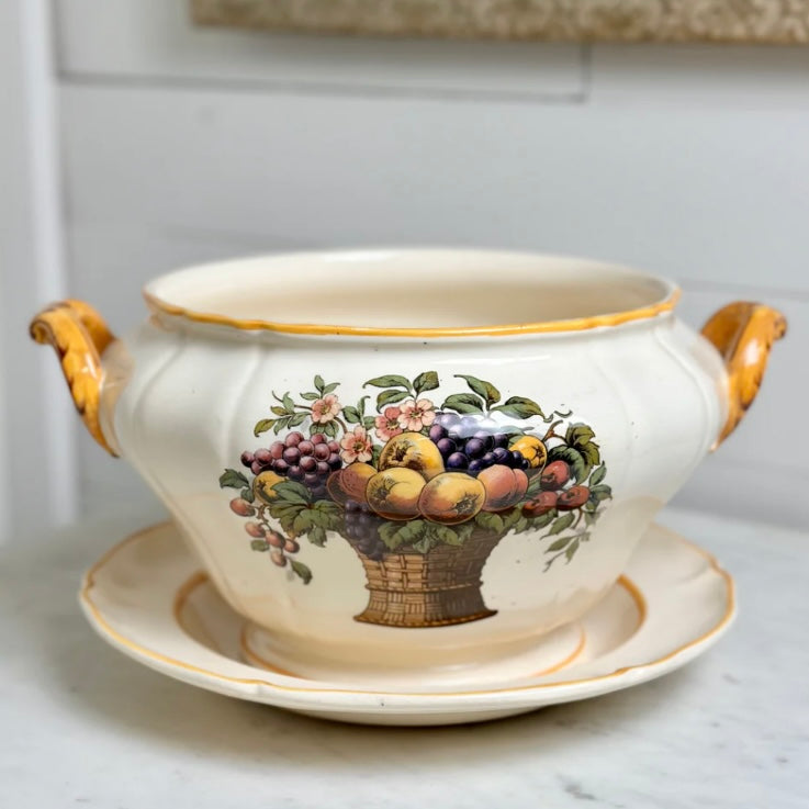 Vintage European Jardinière with Underplate
Saar Basin, Circa 1900–1930