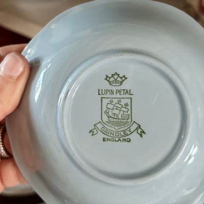 Vintage Grindley “Lupin Petal” Bowls – Set of 7 | Made in England