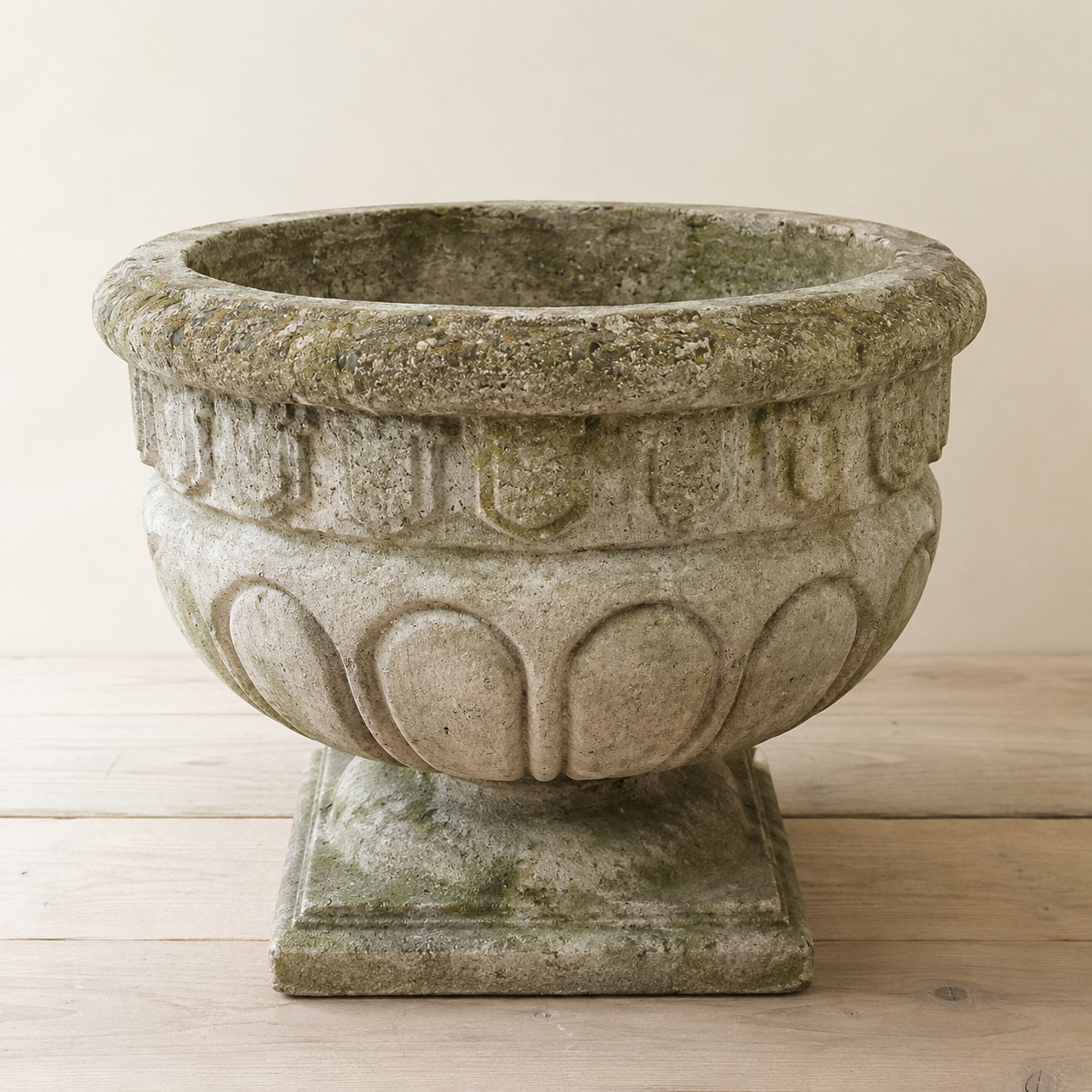 Vintage European Style Cast Stone Garden Urn