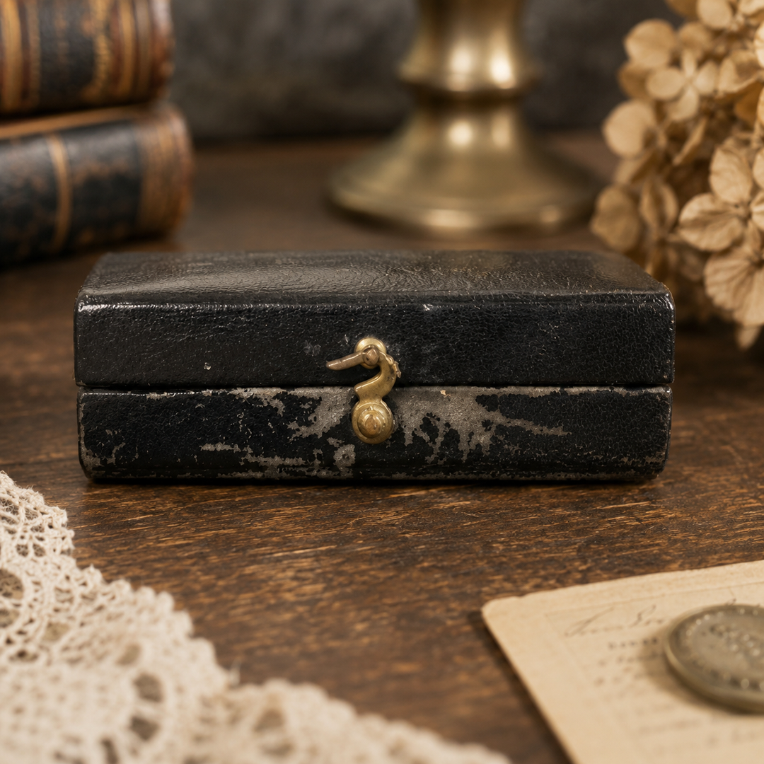 Victorian Leather Photograph Case with Original Portrait