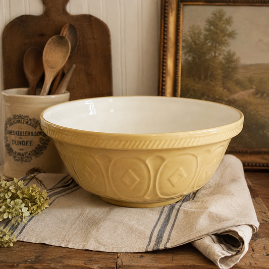 Vintage 1977 T.G. Green Gripstand Large Yellow Mixing Bowl – England – 13”