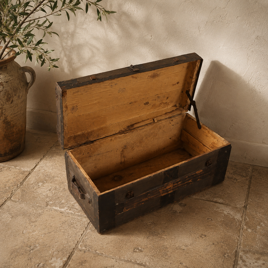 Antique Victorian Steamer Trunk
