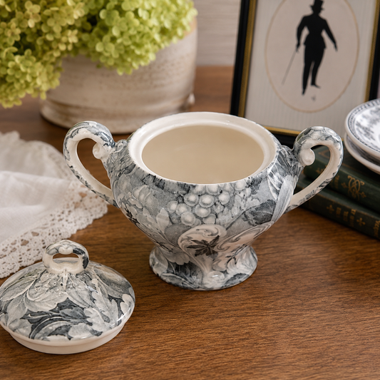 Vintage Myott Son & Co. “Appleton” Covered Sugar Bowl | England, c.1930s–40s