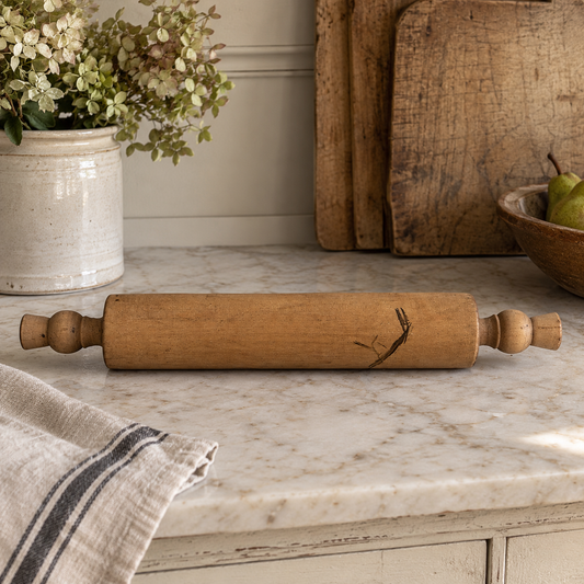 Vintage English Wooden Rolling Pin – 15”